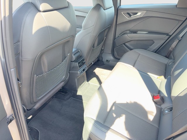 Audi - Q4 e-tron 45 quattro S-Line Advanced_3