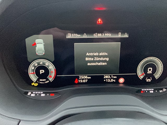 Audi - Q2 35 TFSI S-tronic S-line AHK LED LEDER NAVI_15