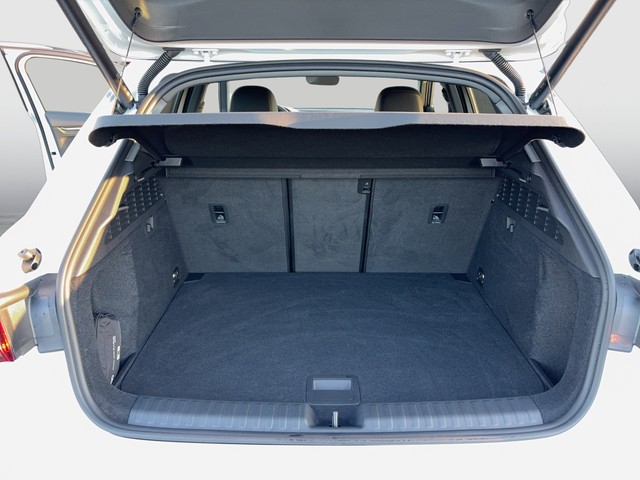 Audi - A3 Sportback 30 TFSI S-tronic advanced HEADUP_4