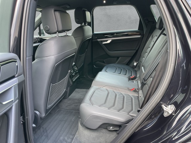 VW - Touareg 3.0 TDI 4Motion R-Line AHK LED LM20 NAVI_2