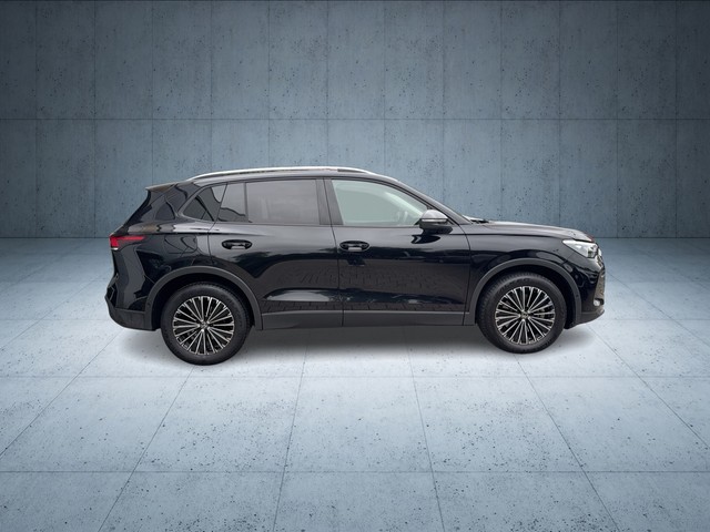 VW - Tiguan 2.0 TDI DSG Life ACC+LED+NAVI+SHZG+LM18"_12