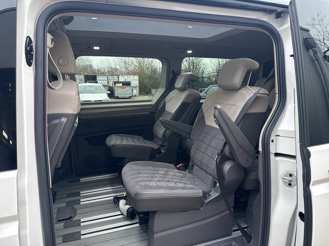 VW - Golf VIII Lim. 1.5 TSI Life LED+AHK+KAMERA+SHZG_5