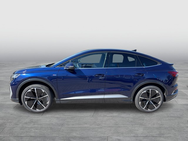 Audi - Q4 e-tron 55 Sportback quattro S-line AHK PANO_12