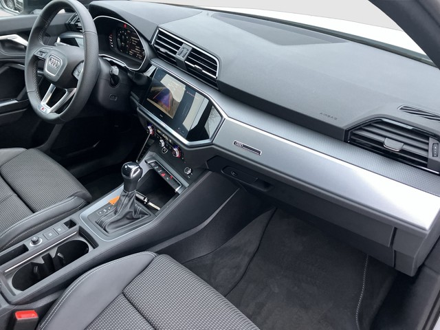 Audi - Q3 Sportback 35 TFSI S-tronic AHK CAM LED NAVI_7