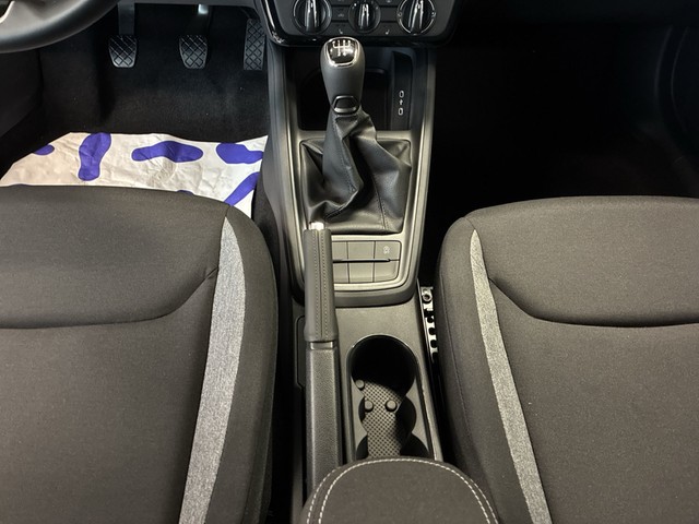 Skoda - Scala 1,0 TSI Essence AHK_6