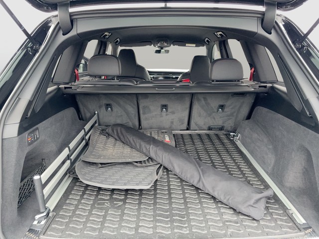 Audi - SQ7 4.0 TFSI Tiptronic quattro competition plus_4