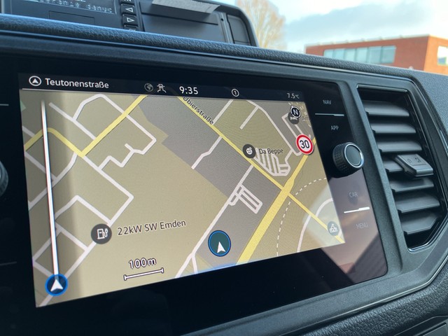 VW - Crafter 2.0 TDI Kasten 35 mittellang Hochdach "Rear View" Navigation_7