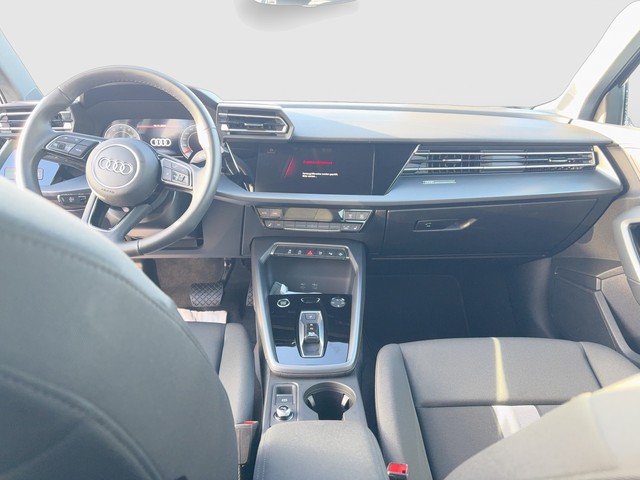 Audi - A3 Limousine 35 TFSI S-tronic advanced AHK+NAVI+_2