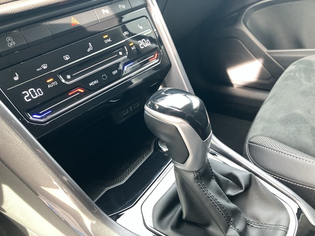 VW - T-Roc 1.5 TSI DSG Style AK+LED+NAVI+SHZG+ACC_6