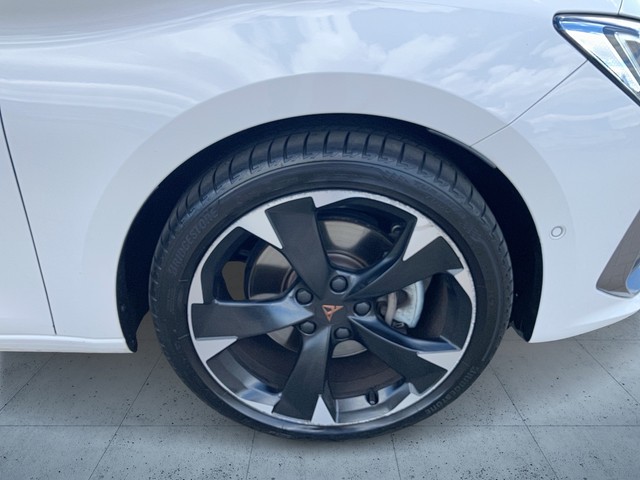 CUPRA - Leon Sportstourer 2.0 TDI DSG ACC CAM LED NAVI_12