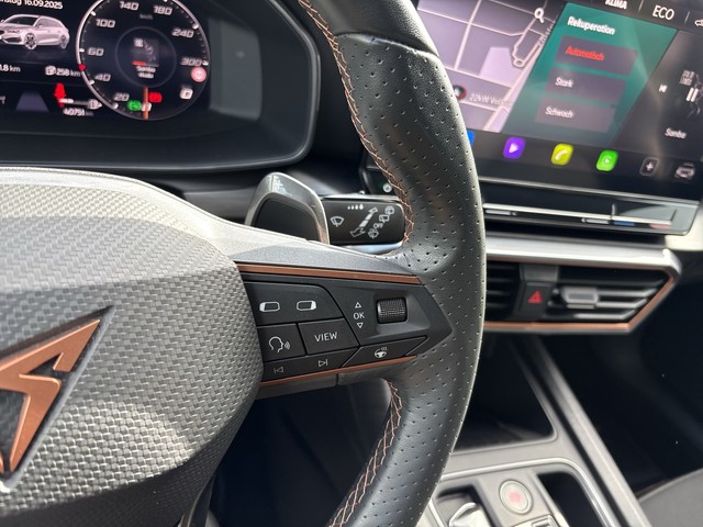 CUPRA - Leon Sportstourer VZ 1.4 TSI DSG VZ e-Hybrid LED+AHK+RFK+SmartLink_9