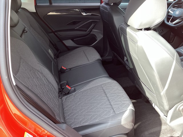 VW - Tiguan1.5 eTSI DSG Life ACC AHK CAM LED NAVI SHZG_7