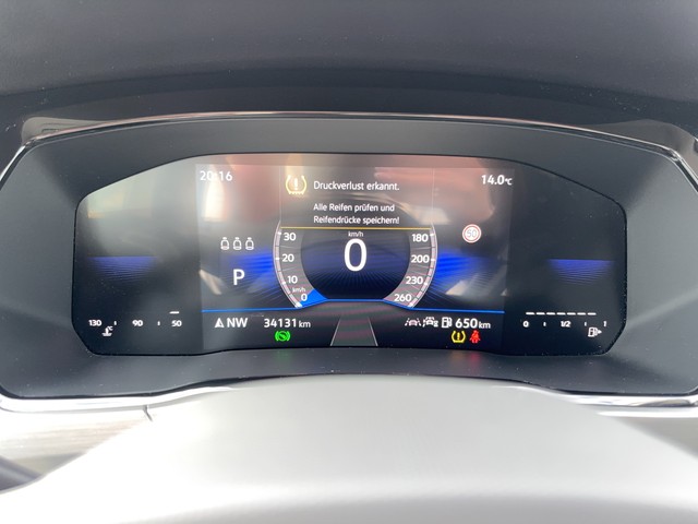 VW - Touran 2.0 TDI DSG Comfortline AHK CAM LED NAVI_16