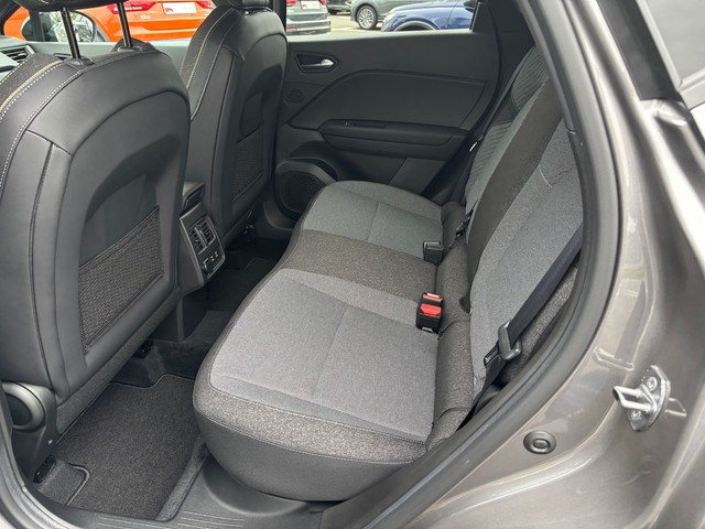 Renault - Captur II 1.3 TCe 160 Mild Hybrid Techno GPF_8