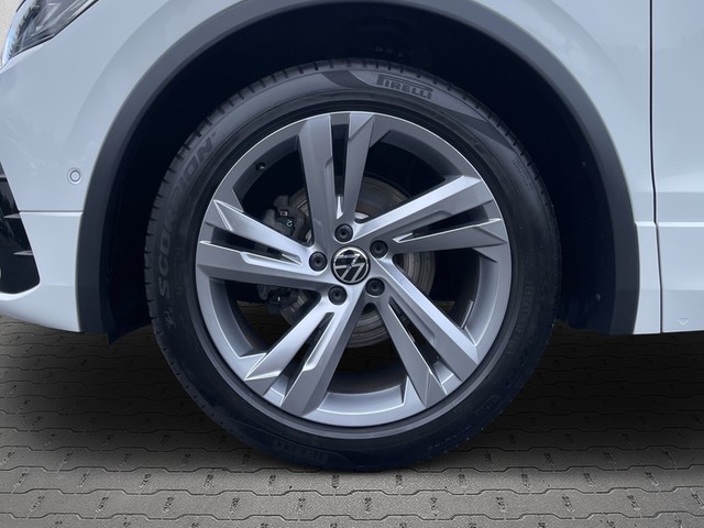 VW - Tiguan 1.5 TSI DSG R-Line AHK CAM LED LM19 NAVI_14