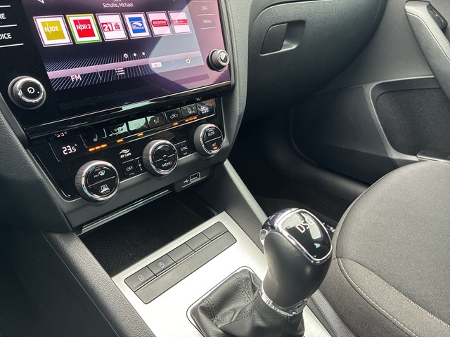 Audi - e-tron GT quattro CAM LED LM20 NAVI PANO SHZG_10