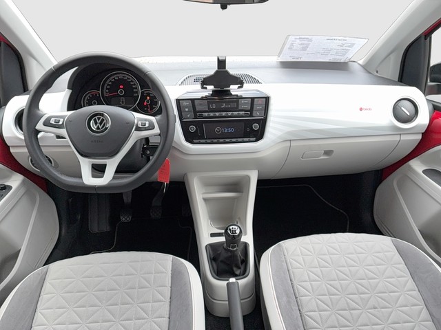 VW - up! 1.0 beats KAMERA+SITZHZG+TEMPOMAT+KLIMAAUTO._2 VW - up! 1.0 beats KAMERA+SITZHZG+TEMPOMAT+KLIMAAUTO._2