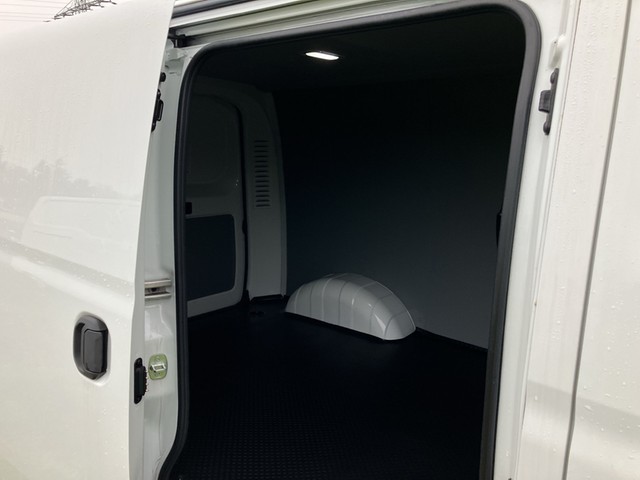 Maxus - e-Deliver 3 SWB LED+KLIMA+GRA+SHZG.+PDC+KAMERA_5