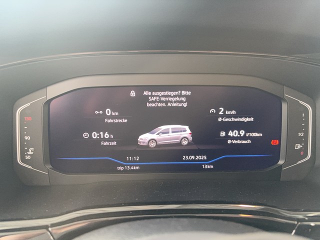 VW - Touran 2.0 TDI DSG 7Sitzer Highline NAVI+SHZ+LED+PDC_9