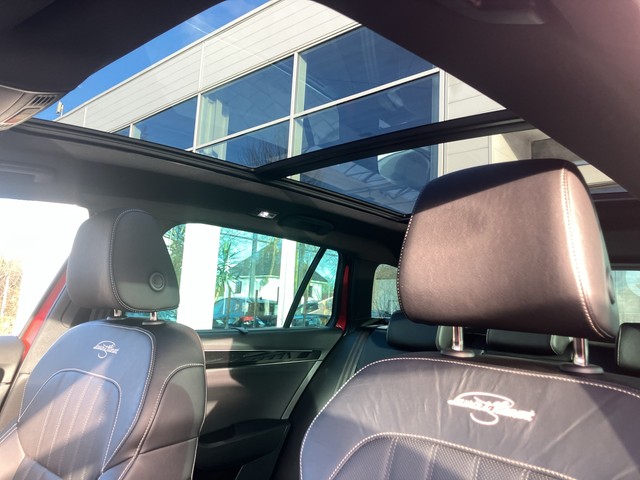 Skoda - Superb Combi 1.4 TSI iV DSG L&K AHK+KAMERA+PANO_7