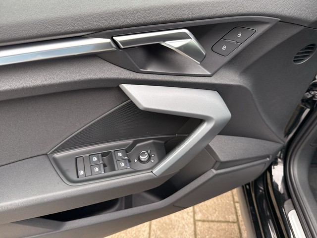 Audi - A3 Sportback 35 TFSI S-tronic S line ACC+LED+NAVI_5