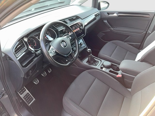 VW - Touran 1.6 TDI Sound ACC+AHK+NAVI+PANORAMA+PDC_12