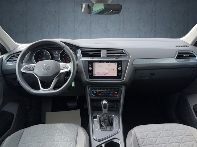 VW - Tiguan 1.5 TSI DSG Life LED+Navi+RFK+AHK_2 VW - Tiguan 1.5 TSI DSG Life LED+Navi+RFK+AHK_2