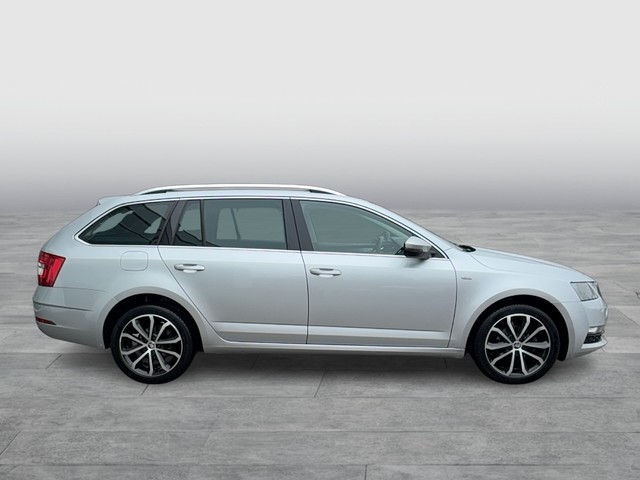 Skoda - Octavia Combi 1.6 TDI DSG Soleil AHK+NAVI+SHZG_11