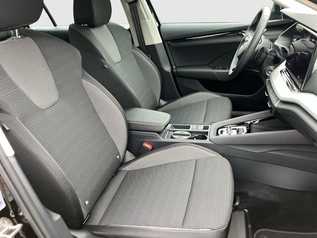 Skoda - Octavia Combi 1.5 TSI mHEV DSG Selection ACC LED_6