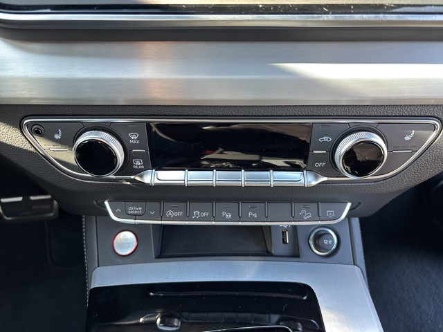 Audi - SQ5 TDI Tiptronic AHK LED LM20 NAVI PANO STHZG_10