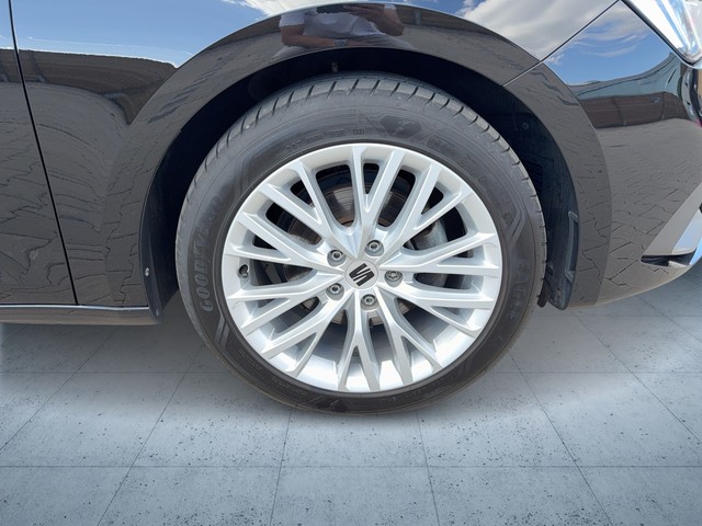 Seat - Leon Sportstourer 1.5 eTSI DSG FR PANO+LED+NAVI+DIGI COCKPIT_13 Seat - Leon Sportstourer 1.5 eTSI DSG FR PANO+LED+NAVI+DIGI COCKPIT_13