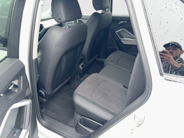 Audi - Q3 35 TFSI S-tronic advanced AHK+ACC_3