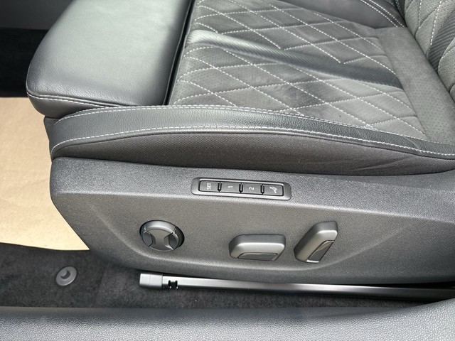 Skoda - Octavia Combi 2.0 TSI DSG RS Plus HUD Pano 1.Hand!_6