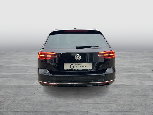 VW - Passat Variant 1.8 TSI DSG Highline R-Line LED_12
