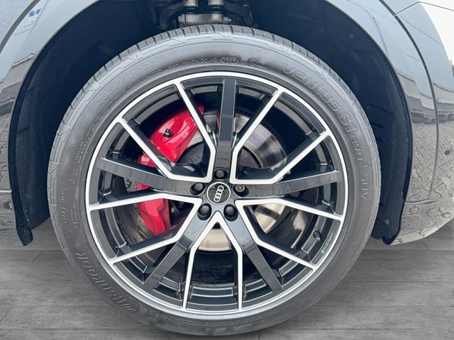 Audi - SQ8 4.0 TFSI quattro ACC+PANO+NAVI+AHK+STANDHZG._12