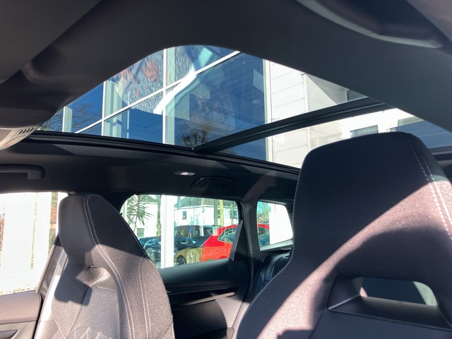 Skoda - Karoq 1.5 TSI DSG Sportline AHK+ACC+NAVI+PANO_8