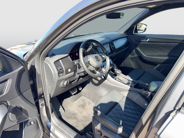 Skoda - Kodiaq 2.0 TDI DSG 4x4 Sportline Pano Standhzg._17