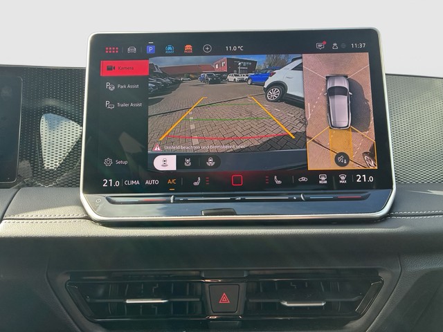 Skoda - Octavia Combi 2.0 TDI DSG 4x4 Sportline NAVI+AHK_13