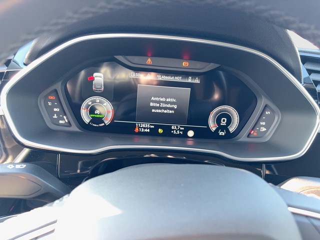 Audi - Q3 Sportback 35 TDI 6-Gang basis ACC+LED_12