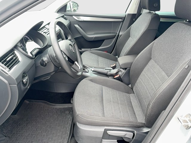 Skoda - Octavia Combi 1.6 TDI DSG Soleil AHK+NAVI+SHZG_14