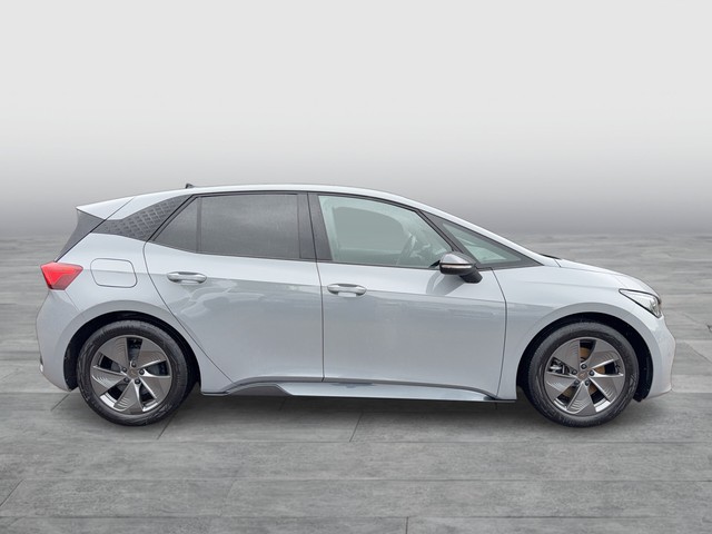 CUPRA - Born 150 kW Sitzhzg. Lenkradhzg. PDC vo +hi_9
