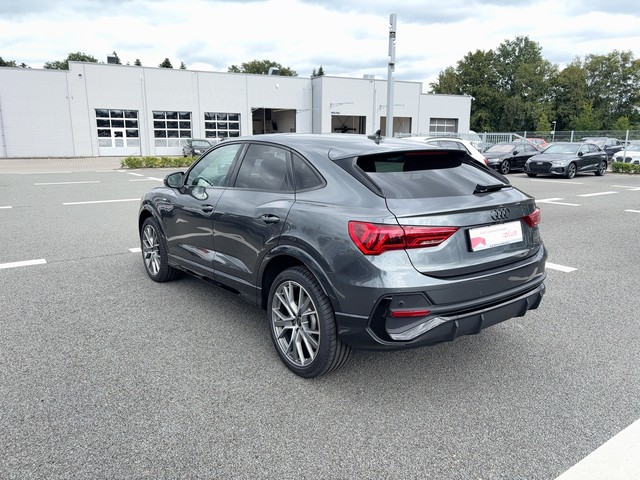 Audi - Q3 Sportback 40 TFSI S-tronic quattro S-Line AHK_6