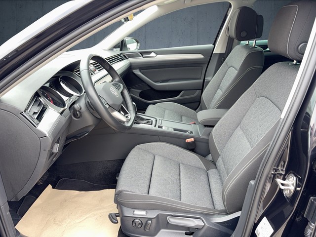 VW - Passat Variant 1.5 TSI DSG Business AHK+LED+NAVI+CarPlay_17