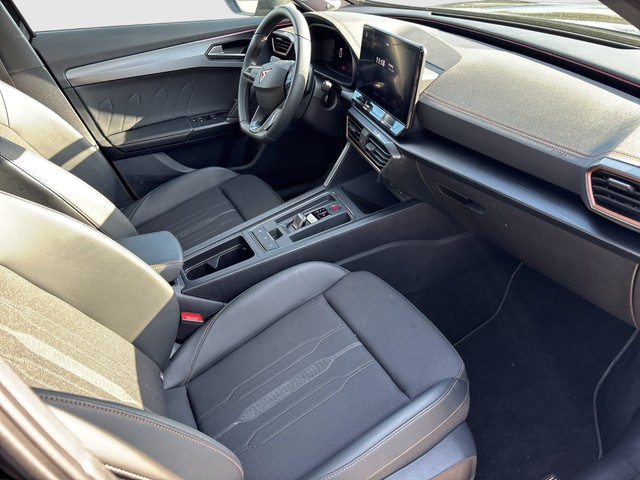 VW - T-Roc 2.0 TDI Style AHK+NAVI+ACC+KAMERA+SHZG_8