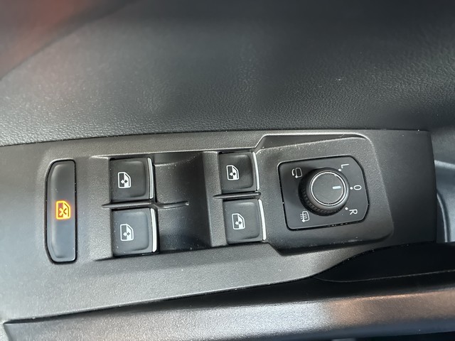 VW - T-Cross 1.0 TSI Style ACC LED Navigation_11