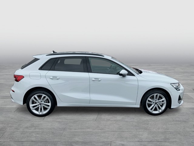 VW - Golf VIII Variant 2.0 TDI DSG Life ACC AHK LED_9