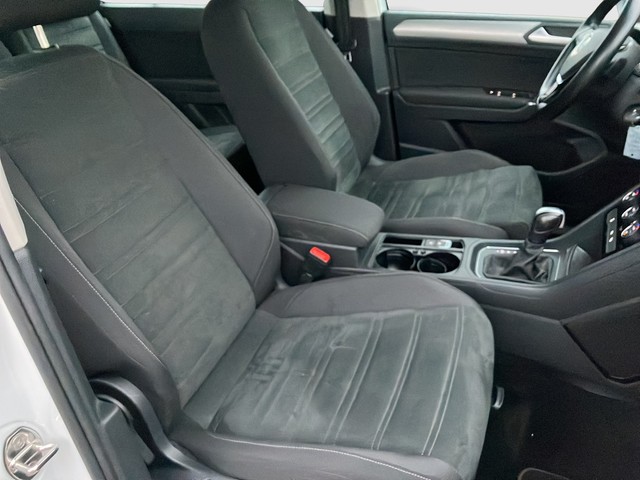 VW - Touran 2.0 TDI DSG Comfortline AHK CAM NAVI STHZG_6