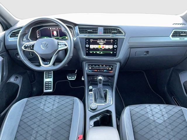 VW - Tiguan Allspace 2.0 TDI DSG 4M R-Line ACC+AHK_2