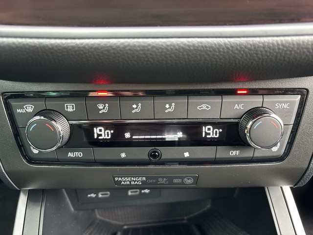 Seat - Arona 1.5 TSI DSG FR-Line Beats ACC CAM LED NAVI_8