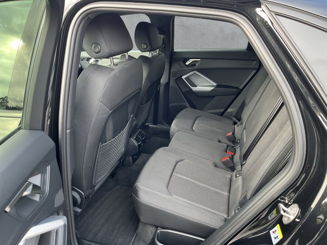 Audi - Q3 Sportback 35 TFSI S-tronic S-line AHK LED NAVI_2